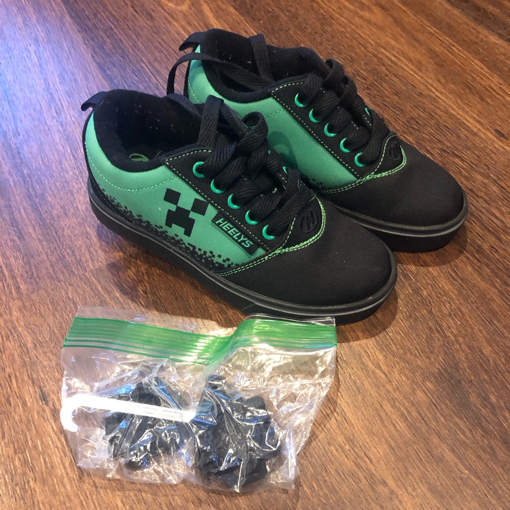 Heelys Pro 20 Minecraft Creeper Sneakers Skates Black Green, Youth Size - 13